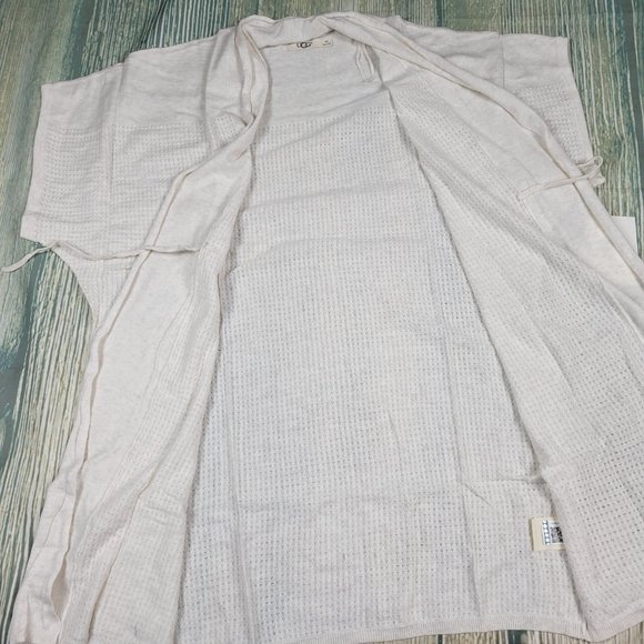 New UGG cream tie close short sleeves cardigan - Picture 3 of 11